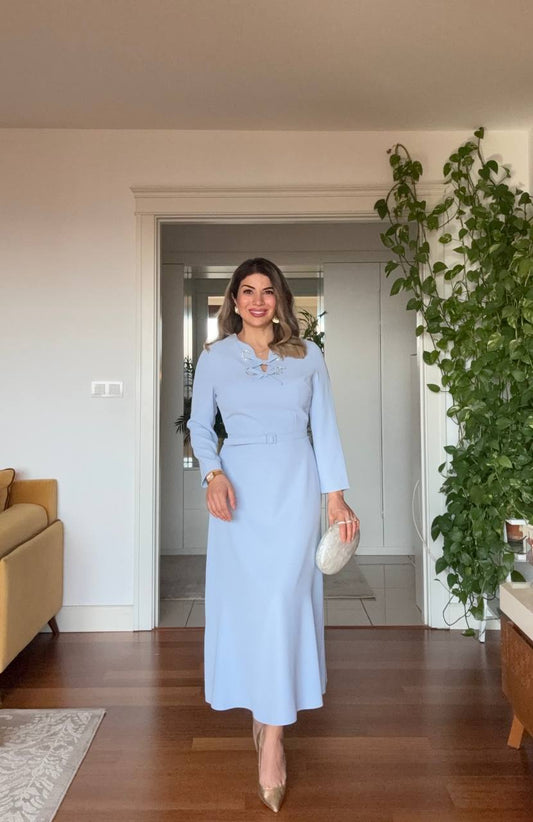 STONE-EMBELLISHED CUT-OUT NECK BELTED MAXI DRESS – BLACK