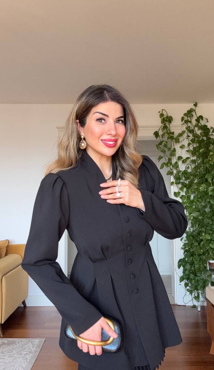 BUTTON DETAIL BLAZER-STYLE MINI DRESS – BLACK