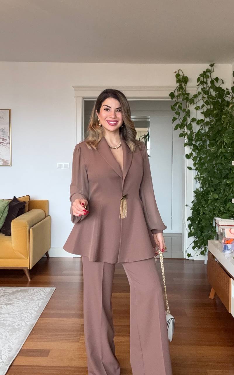 STAR ACCESSORY DETAILED JACKET & WIDE LEG TROUSERS SET – BROWN