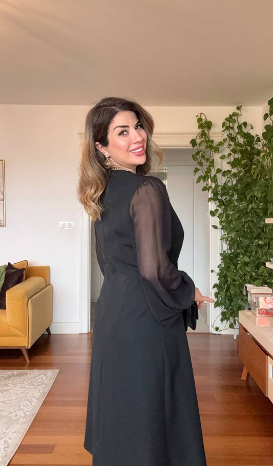 GOLD BUTTON DETAILED CHIFFON SLEEVE WRAP NECK MIDI DRESS – BLACK