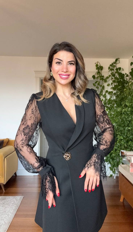 GOLD BUTTON DETAIL LACE SLEEVE WRAP DRESS – BLACK