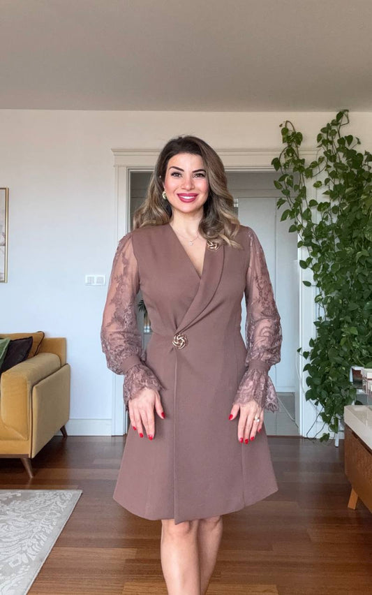 GOLD BUTTON DETAIL LACE SLEEVE WRAP DRESS – BROWN