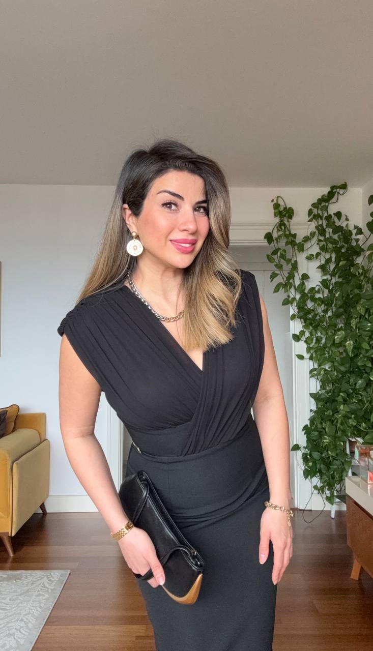 ELEGANT V-NECK MIDI DRESS - BLACK