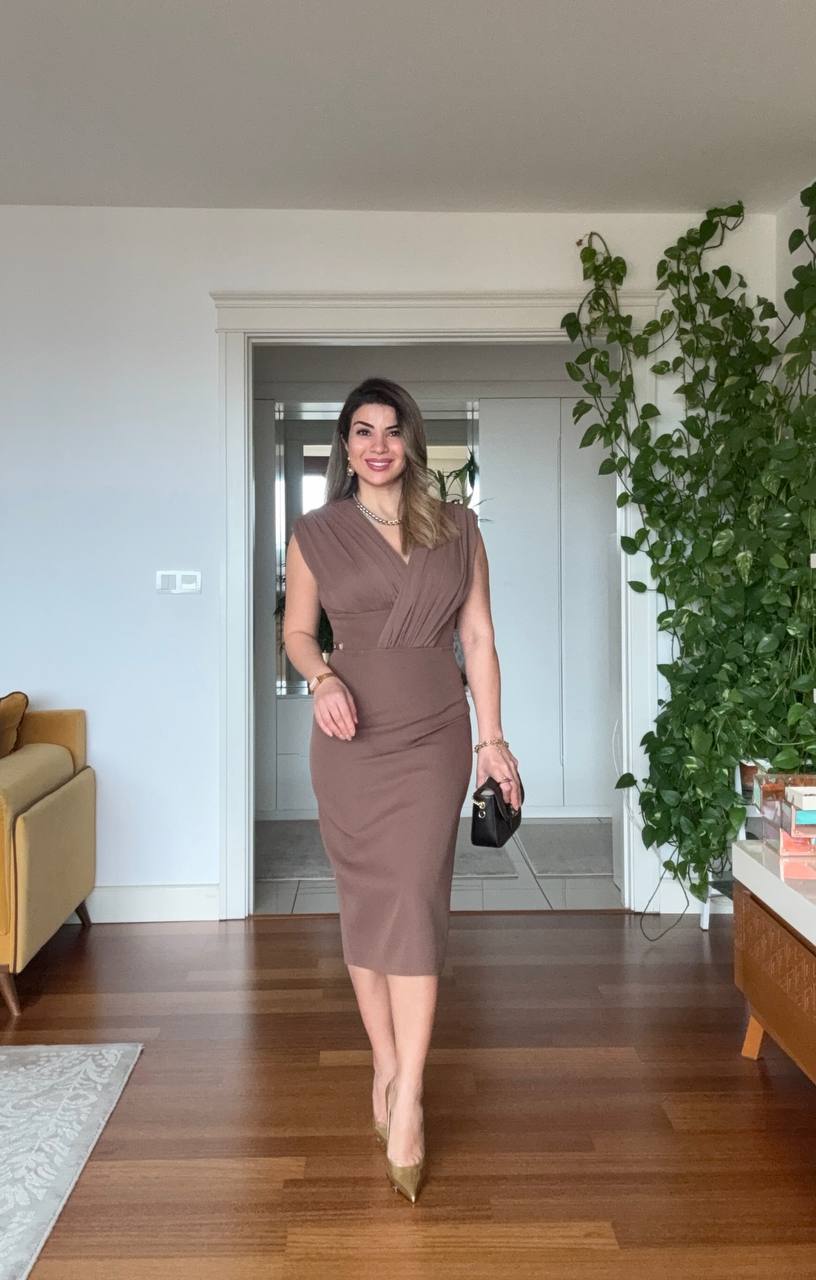 ELEGANT V-NECK MIDI DRESS - BROWN
