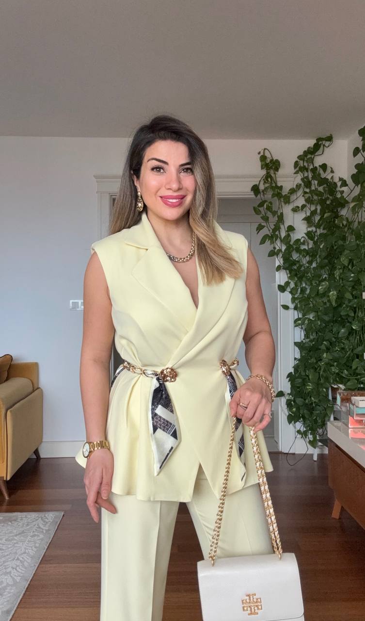 VEST TWO-PIECE SET WITH CHAIN BELT DETAIL - YELLOW