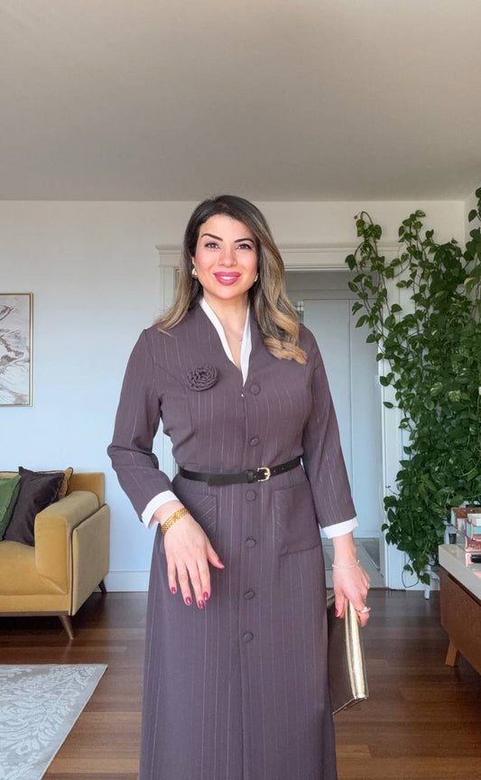 CONTRAST TRIM BELTED MIDI DRESS - BROWN