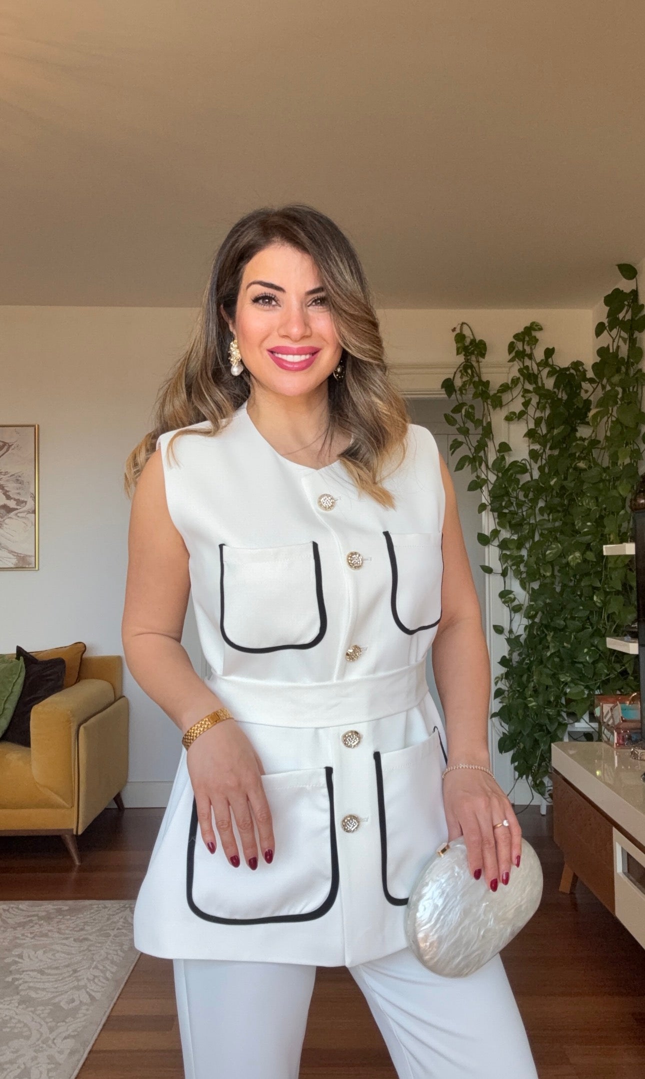 CONTRAST PIPING BELTED SLEEVELESS BLAZER AND TROUSERS SET - WHITE
