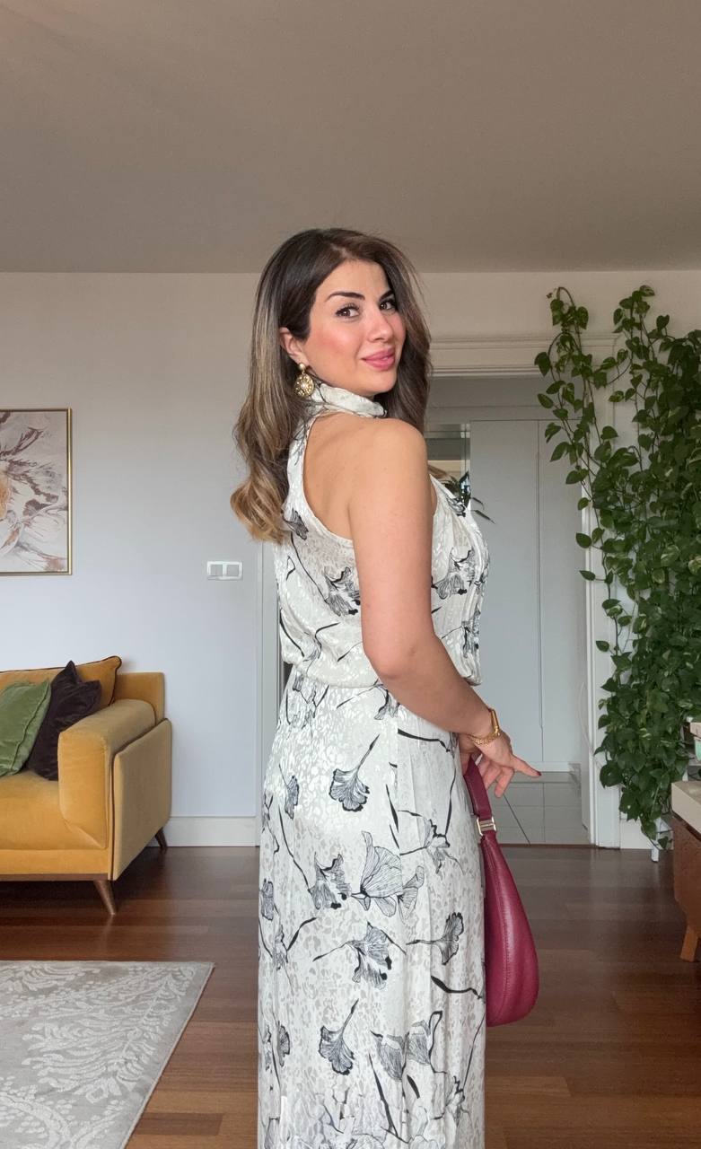 FLORAL PRINT SATIN-TEXTURED MIDI DRESS – ECRU