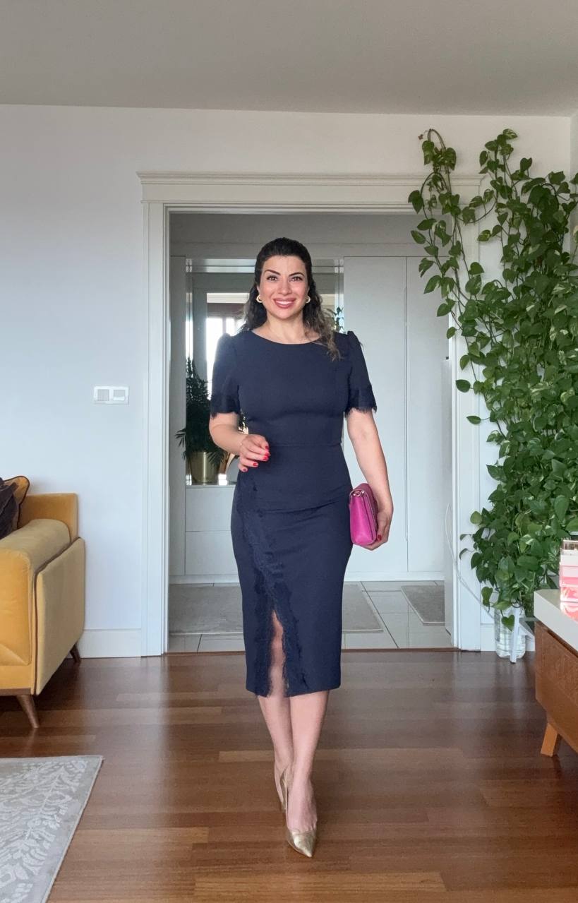 SHORT SLEEVE LACE DETAIL MIDI DRESS – NAVY BLUE