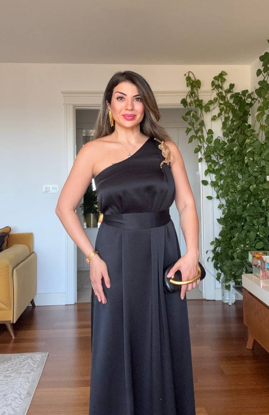 ONE SHOULDER SATIN MAXI DRESS BLACK