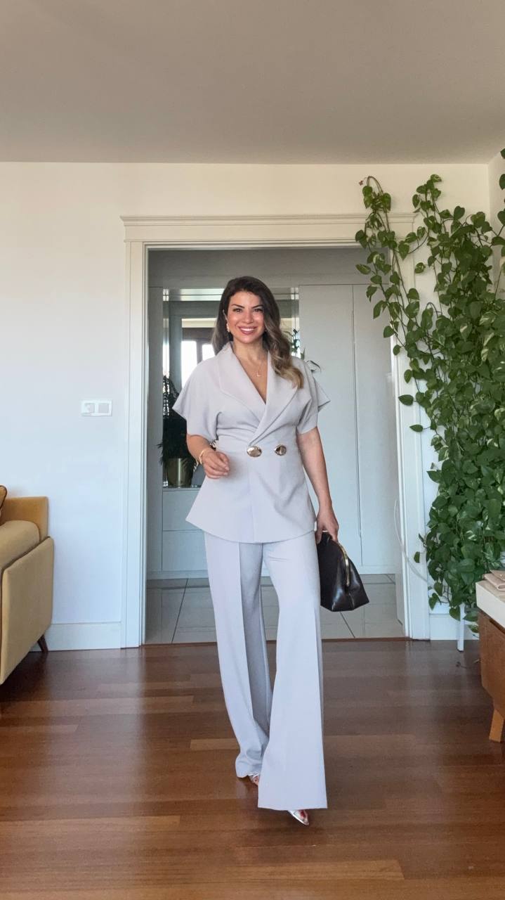 GOLD BUTTON DETAILED SHORT SLEEVE WRAP BLAZER & TROUSERS SET – STONE