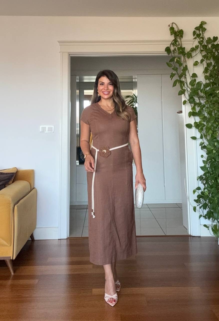 V-NECK SHORT SLEEVE MIDI DRESS - BROWN