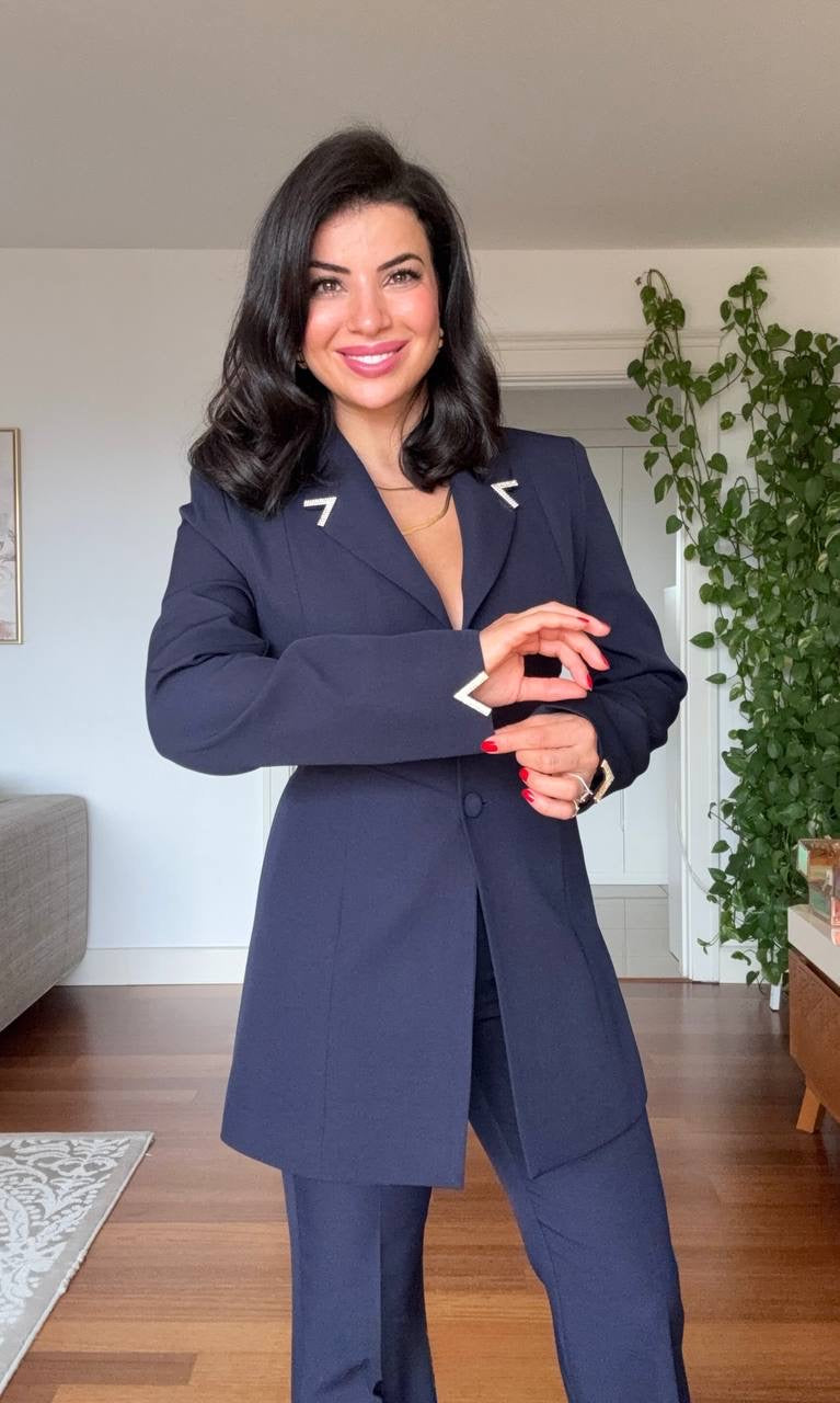 GOLD ACCESSORY DETAIL LONG BLAZER SUIT - NAVY