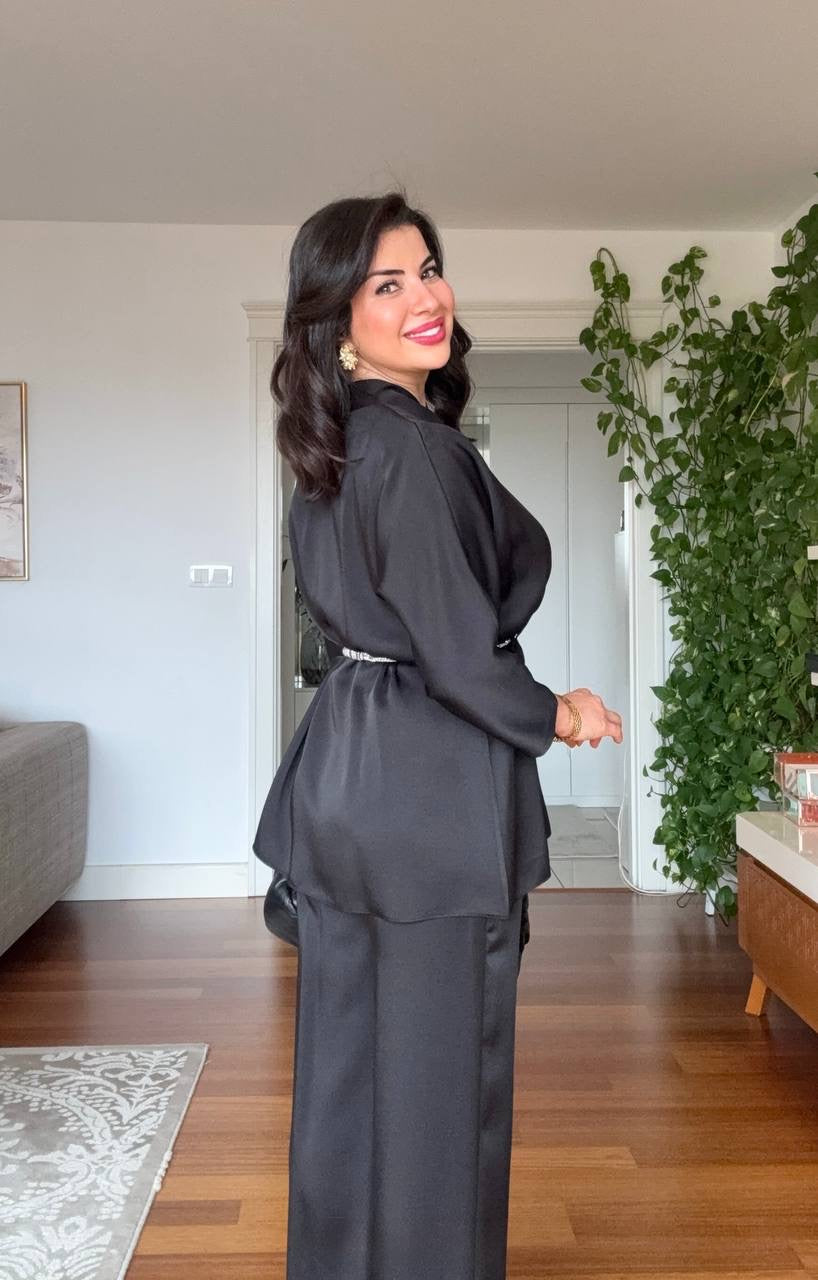 V-NECK SATIN-LOOK BLOUSE AND WIDE-LEG TROUSER SET - BLACK