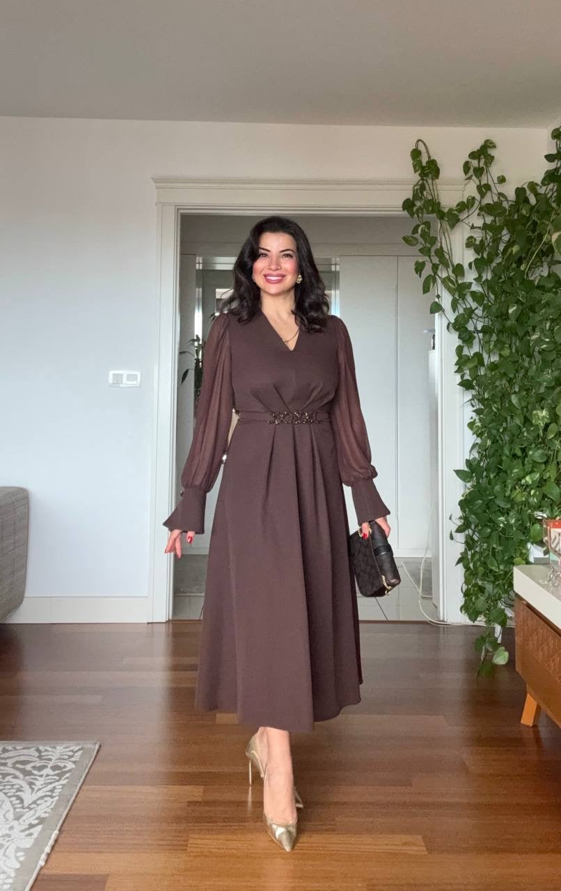 V-NECK MIDI DRESS WITH STONE-EMBELLISHED BELT - BROWN
