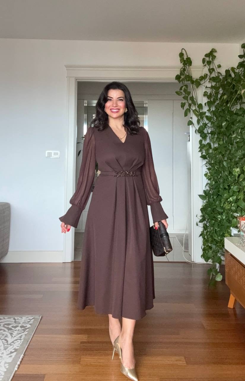 V-NECK MIDI DRESS WITH STONE-EMBELLISHED BELT - BROWN