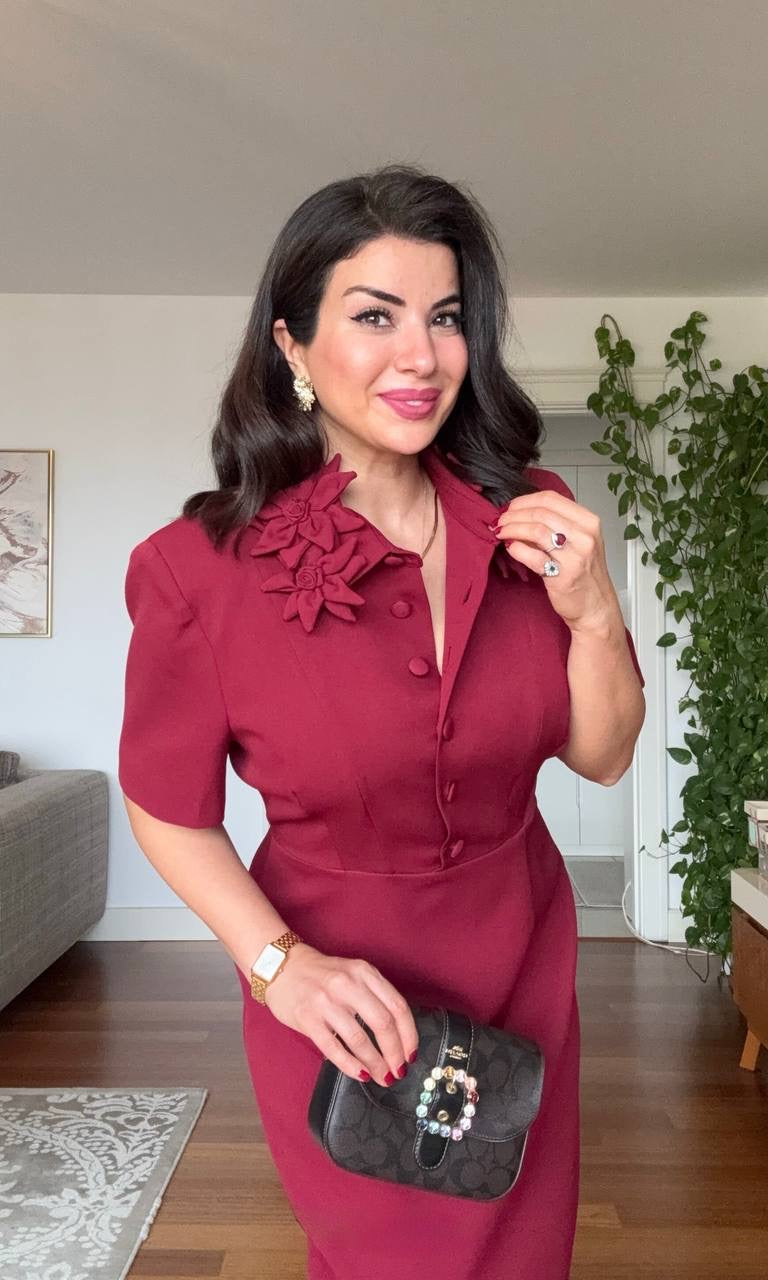 FLORAL APPLIQUÉ COLLARED SHORT-SLEEVE MIDI DRESS - BURGUNDY