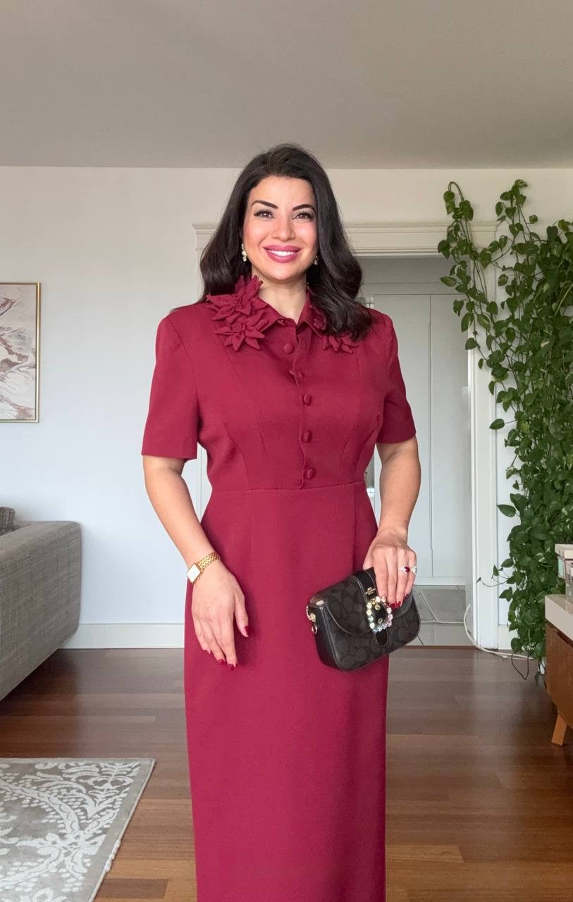 FLORAL APPLIQUÉ COLLARED SHORT-SLEEVE MIDI DRESS - BURGUNDY