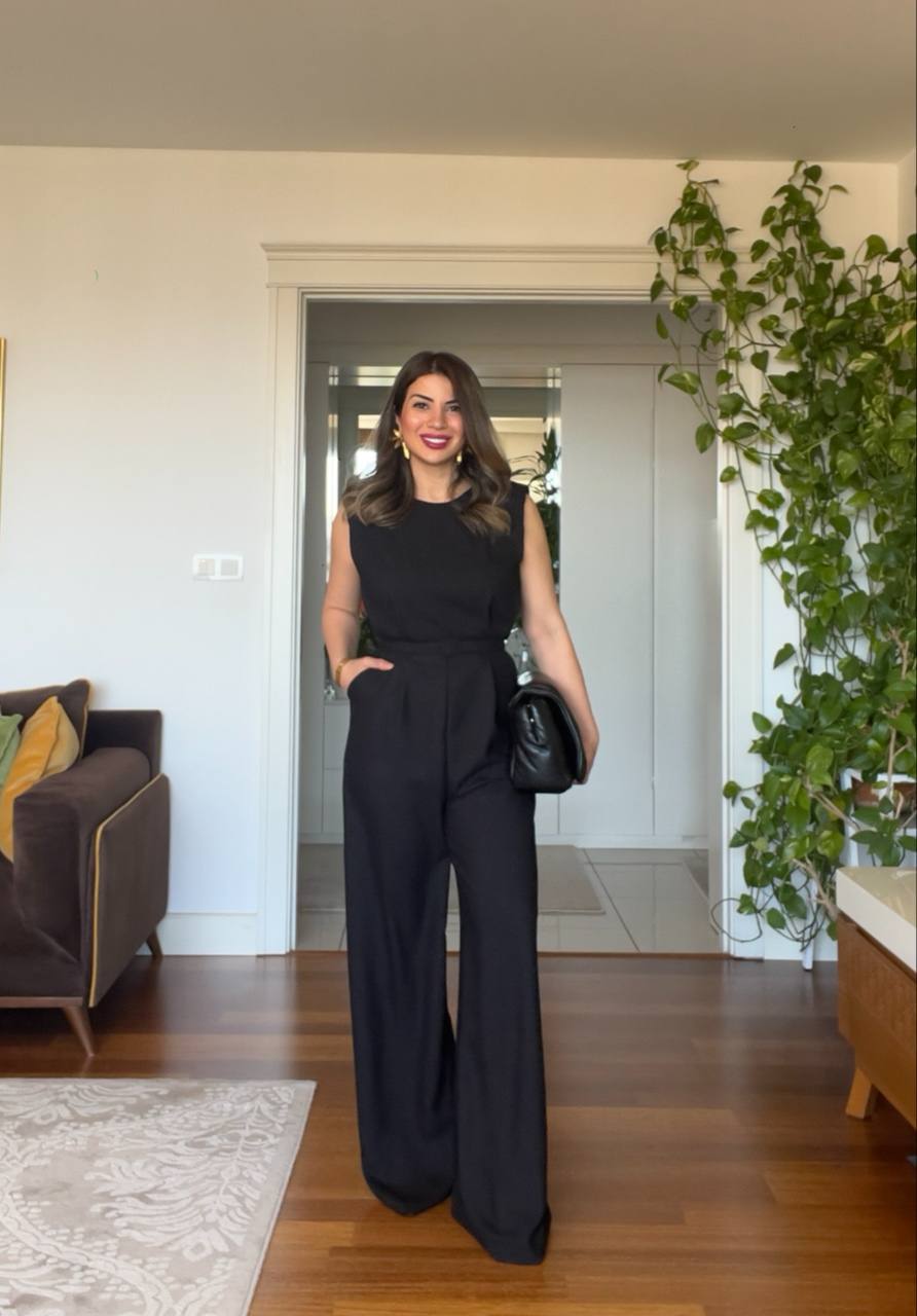 BELTED SLEEVELESS JUMPSUIT - BLACK