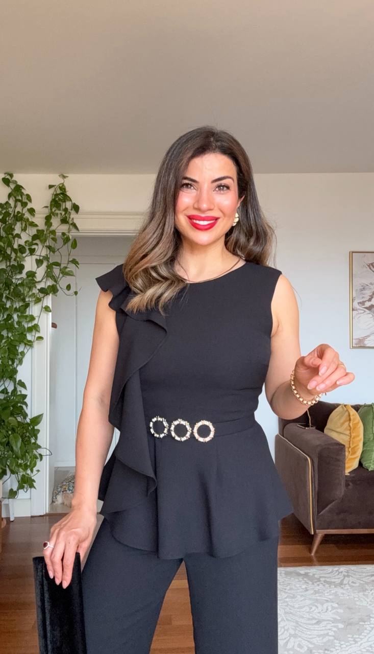 SET WITH RHINESTONE BELT AND RUFFLE DETAIL – BLACK