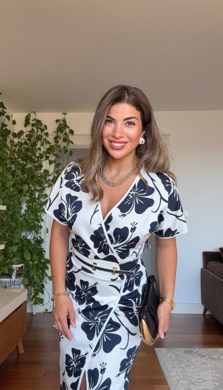 NAVY FLORAL BELTED V-NECK DRESS