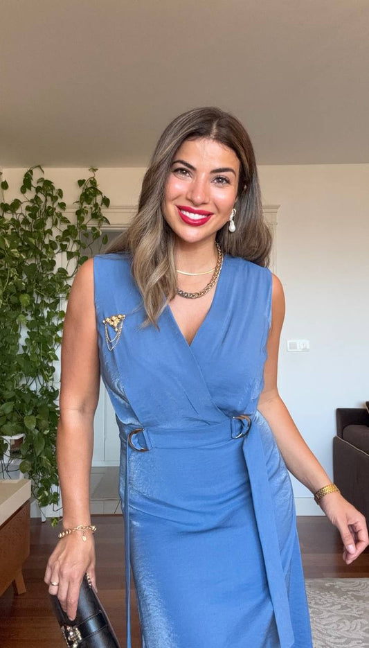 SATIN-EFFECT BELTED WRAP DRESS – BLUE