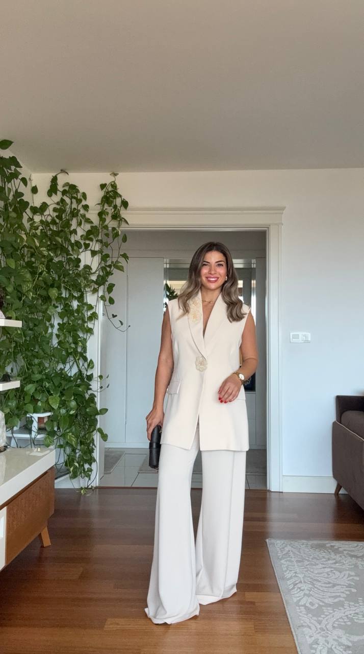 SLEEVELESS BLAZER & PALAZZO PANTS SET - BEIGE