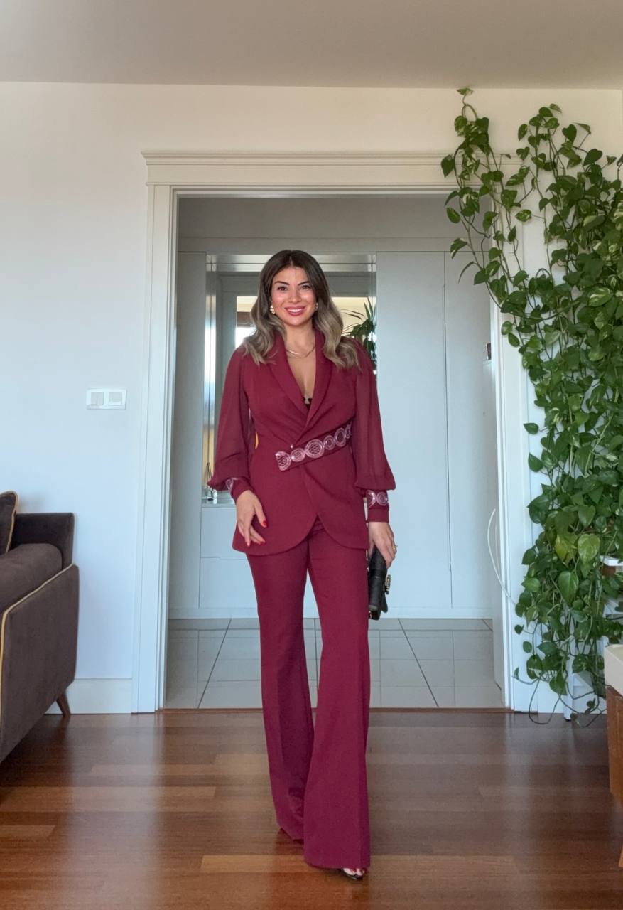 CHIFFON DETAILED EMBROIDERED BELT SUIT – BURGUNDY