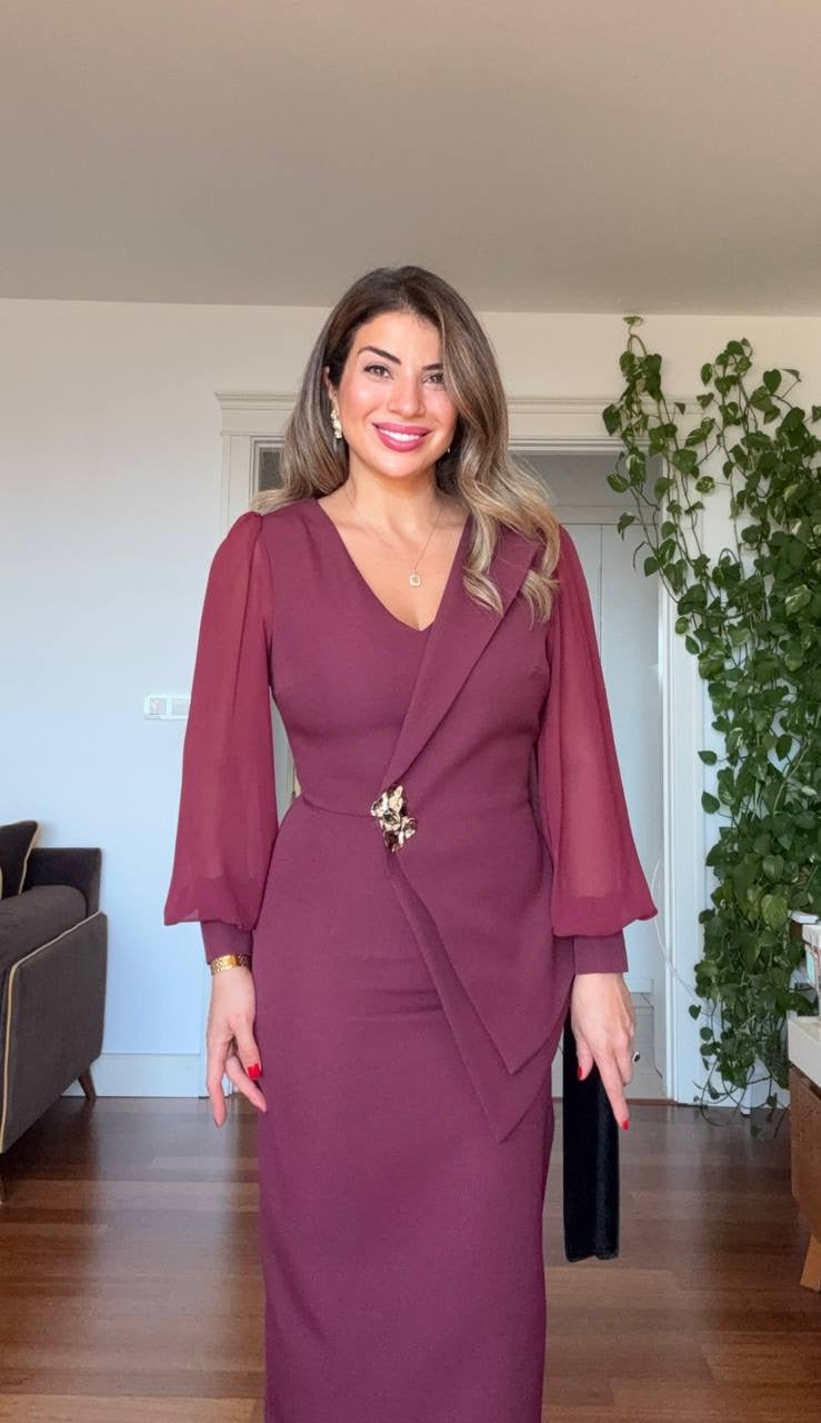MIDI DRESS WITH CHIFFON SLEEVES & BROOCH DETAIL - PLUM