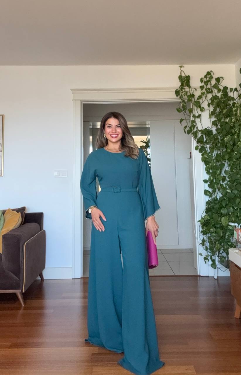 ELEGANT JUMPSUIT WITH STONE-EMBELLISHED BELT – PETROL BLUE