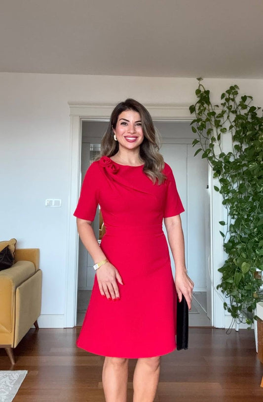 CLASSIC DRESS WITH SHOULDER FLOWER DETAIL – RED