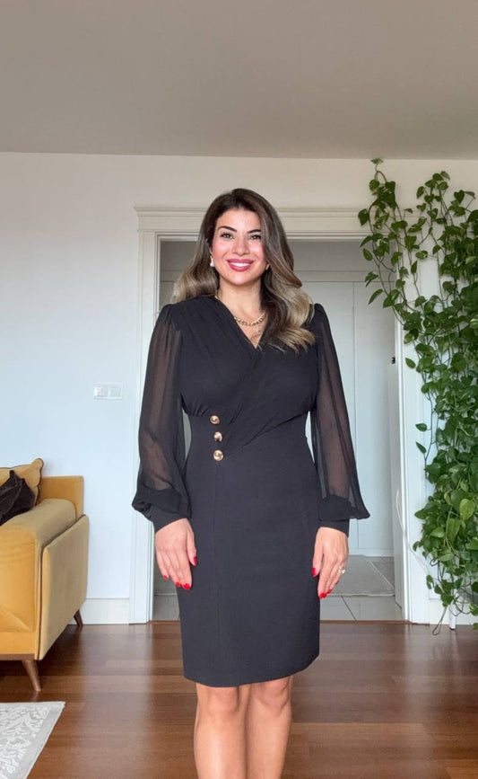 THREE-BUTTON DETAIL WRAP DRESS – BLACK